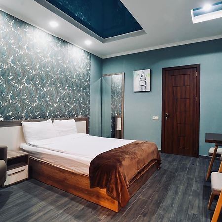 7 Rooms Hotel Tserovani Zewnętrze zdjęcie