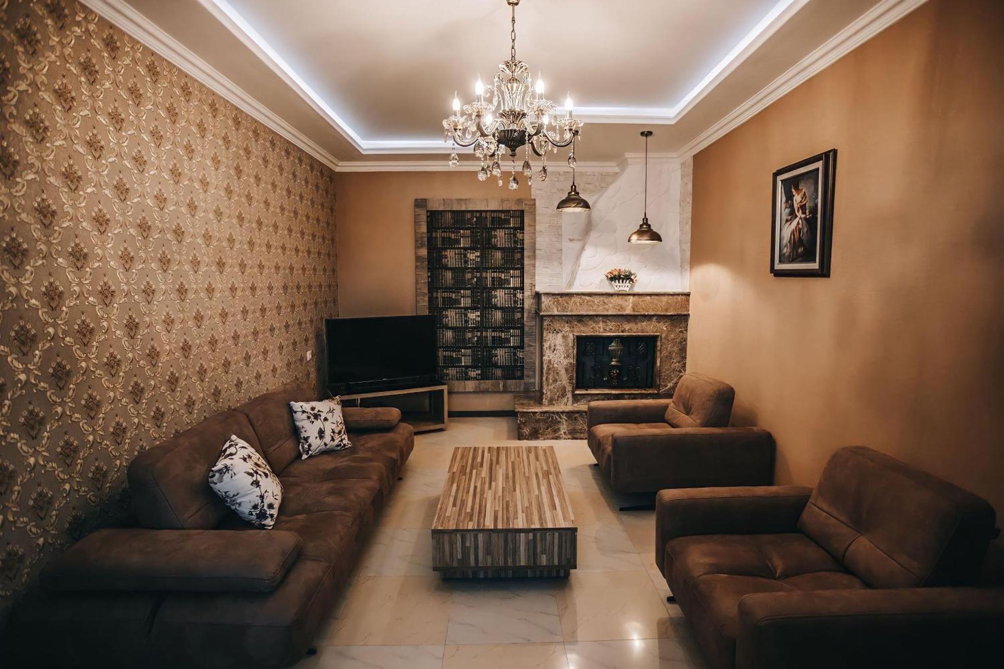7 Rooms Hotel Tserovani Zewnętrze zdjęcie